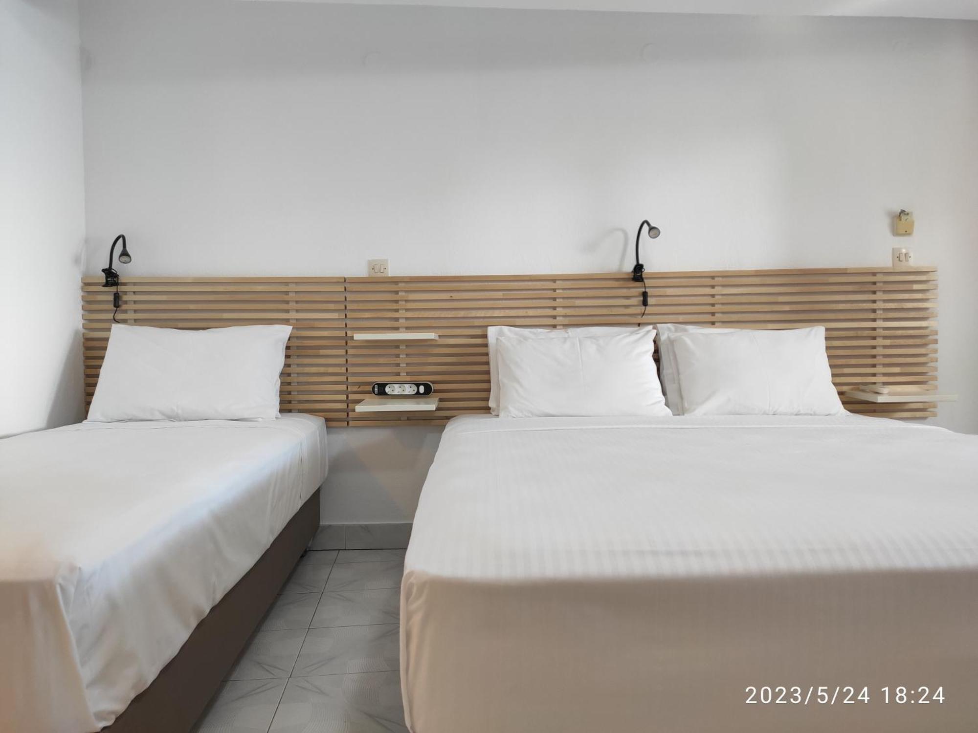 Para Thin Alos Inn 新马尔马拉斯 外观 照片