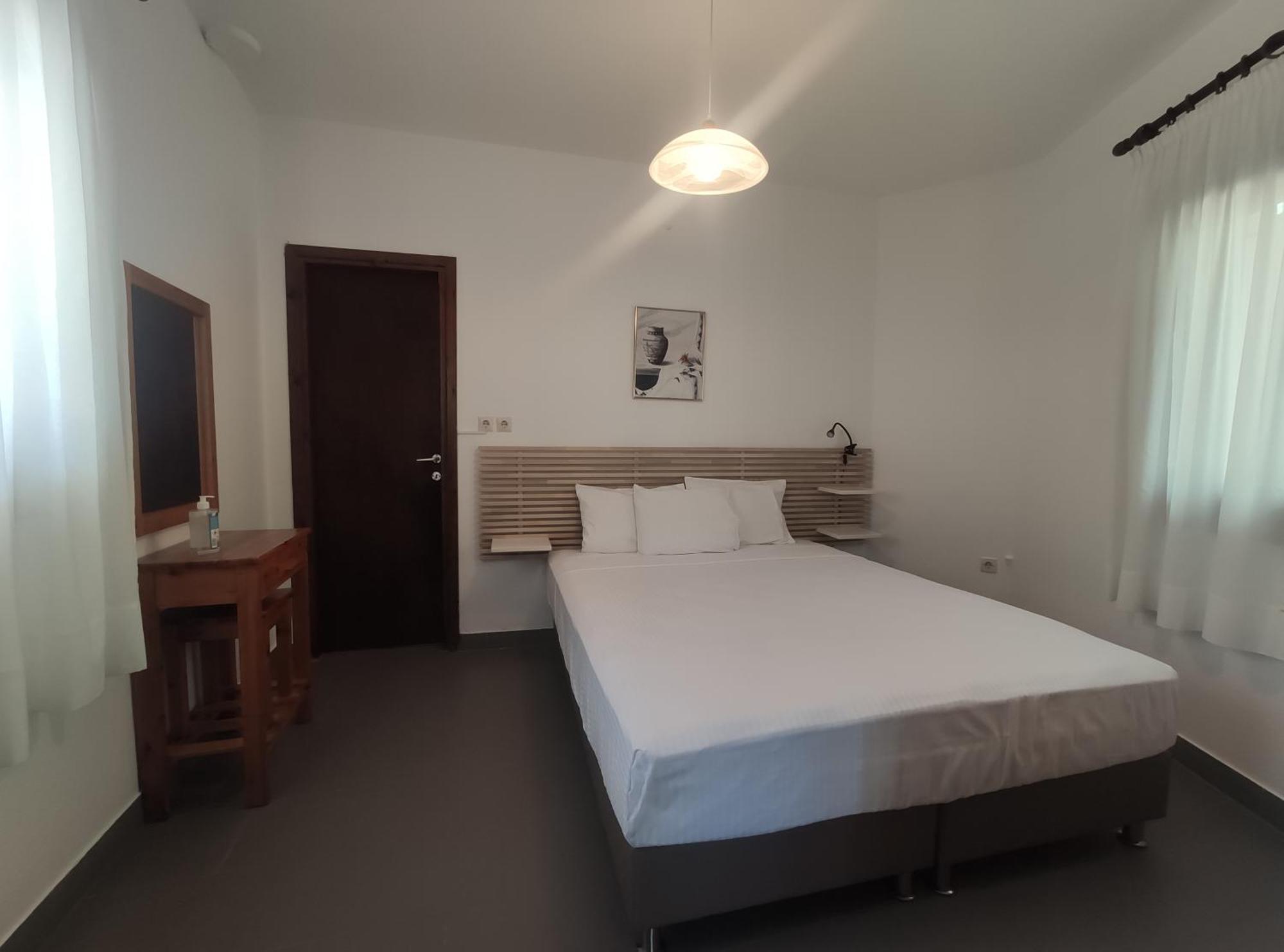 Para Thin Alos Inn 新马尔马拉斯 外观 照片